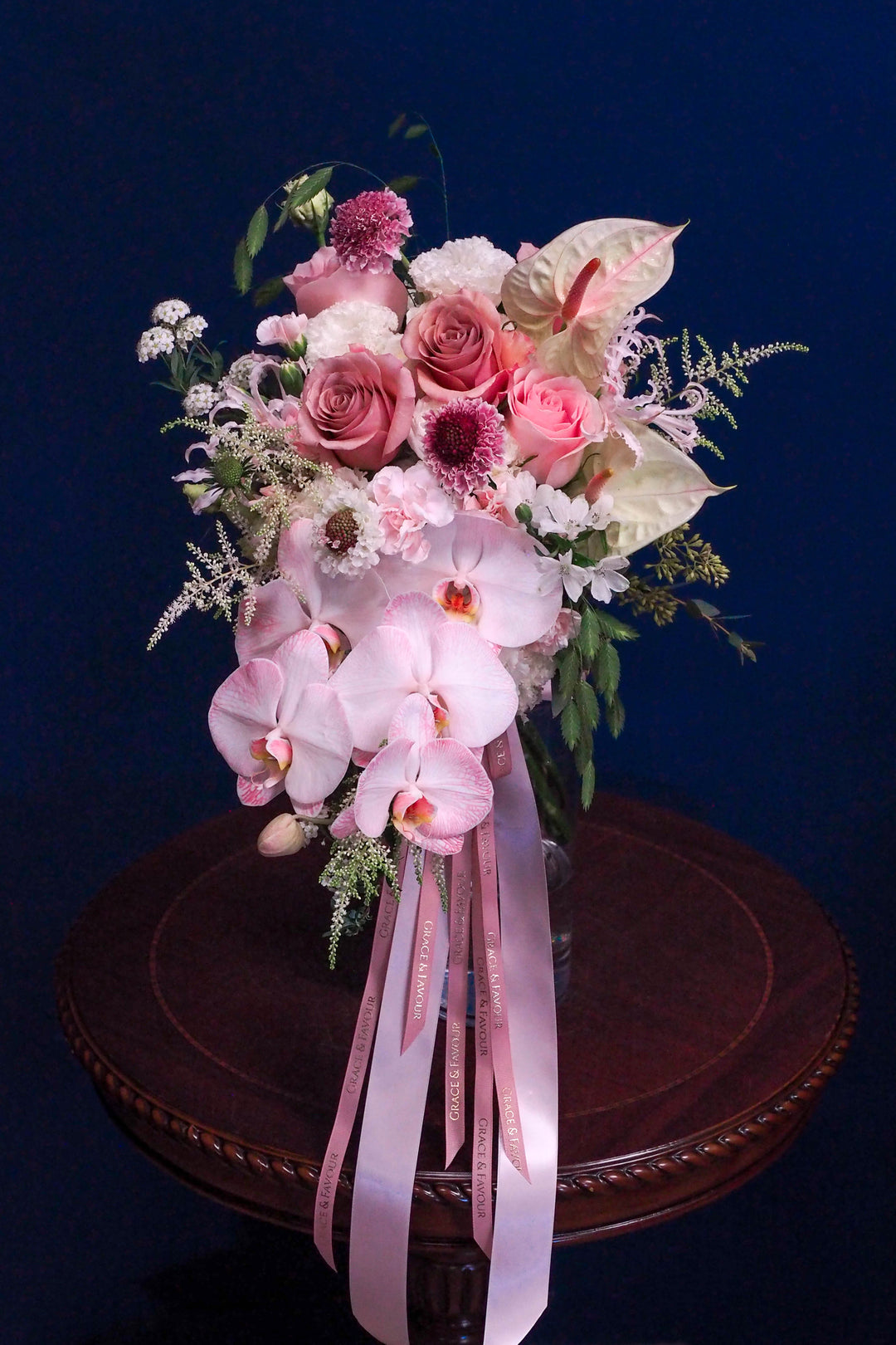 Bridal Bouquet - Waterfall - Vintage / Nude