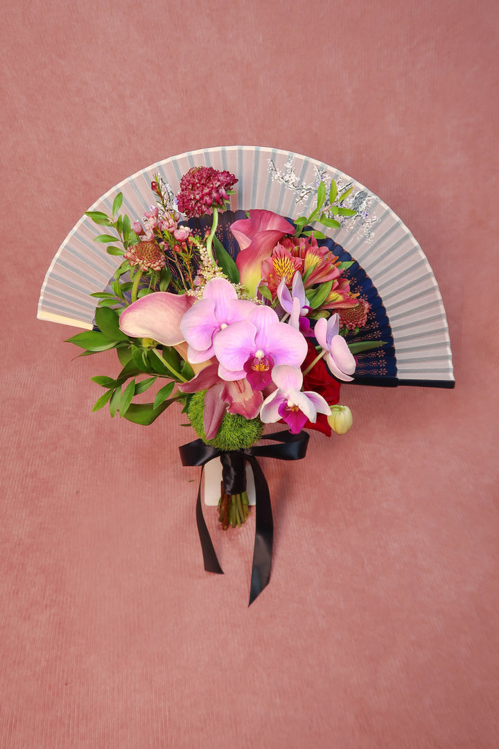 Bridal Bouquet - Fan