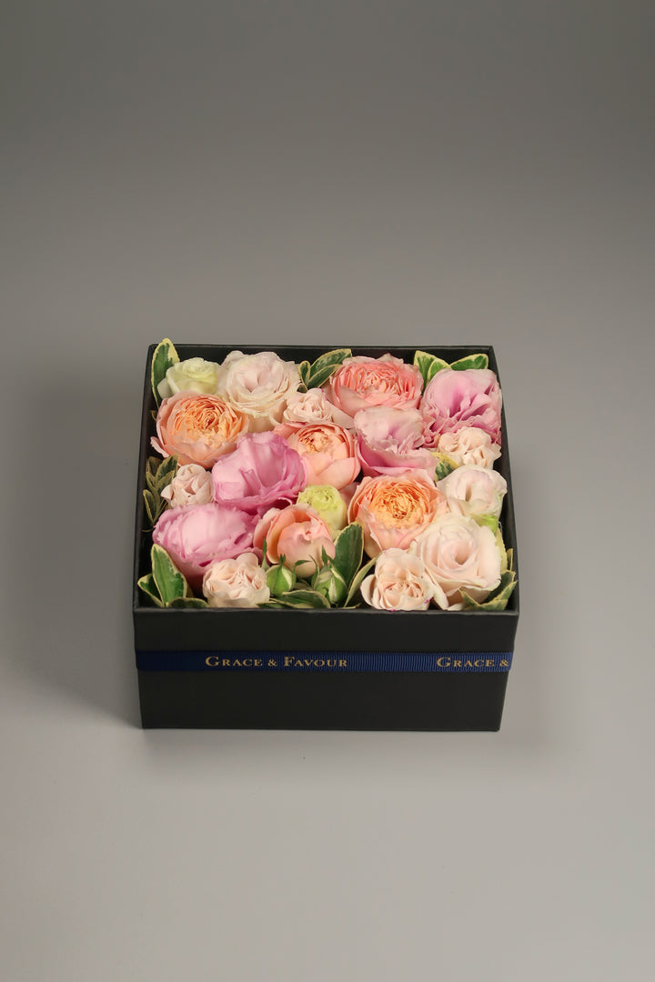 Grace & Favour - Blooms - Flower Boxes - Moscow