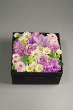 Load image into Gallery viewer, Grace &amp; Favour - Blooms - Flower Boxes - Serein
