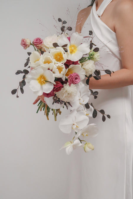 Bridal Bouquet - Waterfall - Vintage & White