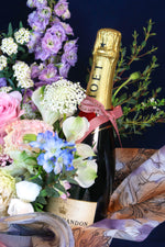 Load image into Gallery viewer, Salute! Celebration Gift Box
