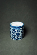 將圖片載入圖庫檢視器 Grace &amp; Favour - Gifts - Blue &amp; White Porcelain Candle - Osmanthus
